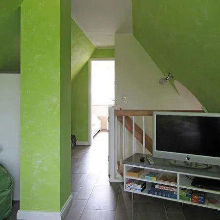 Ferienhaus Nixe * Glowe