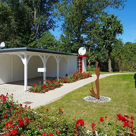Ferienhaus Nixe Glowe